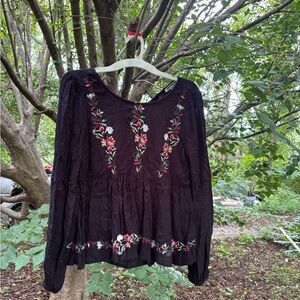 American Eagle Outfitters Black Floral Blouse